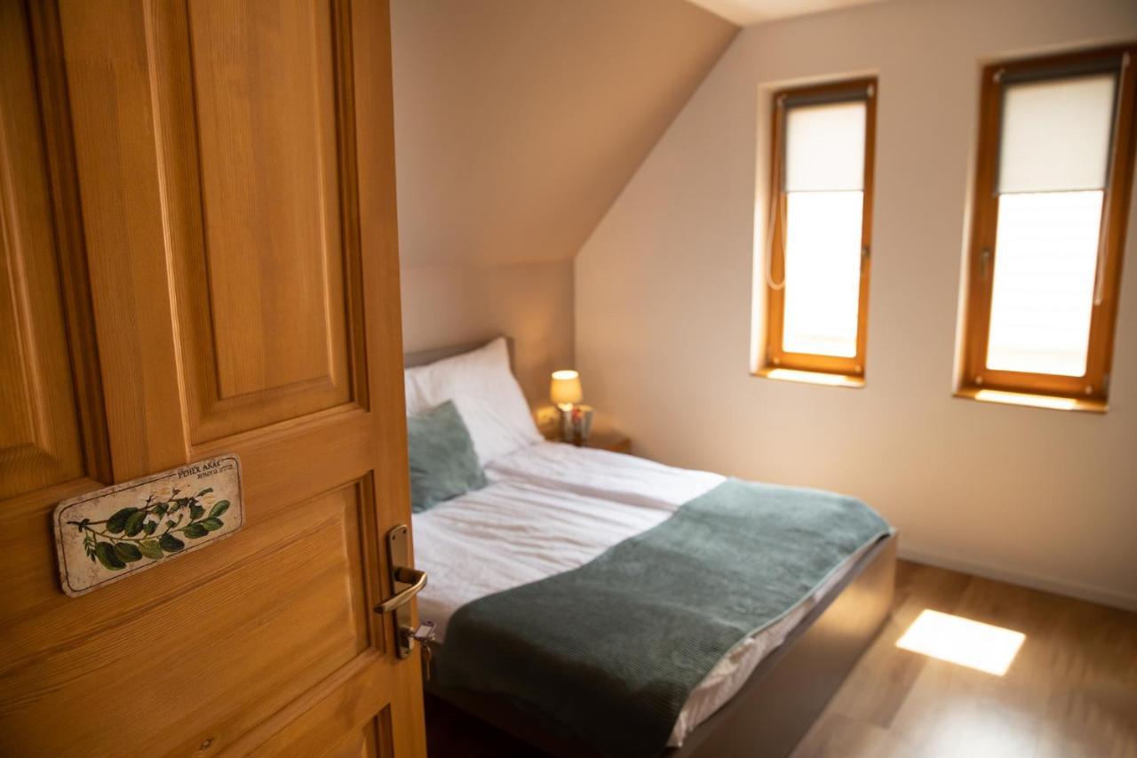 Mezes Vendeghaz Es Apiterapias Koezpont Hotel Vizsoly ภายนอก รูปภาพ